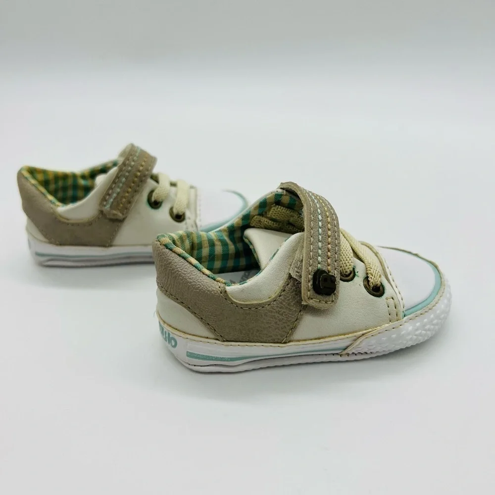 PIMPOLHO BABY BOY WHITE AND TAN CRIB SHOES SIZE 1.5